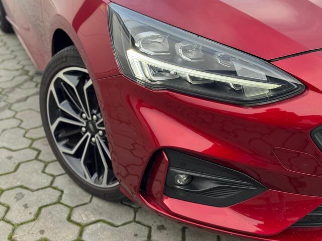 Ford FOCUS 150pk Automaat ST Line Full Options Camera Ad. Cruise Winter Parking Dodehoek pack AGR Stoel B&O 5drs