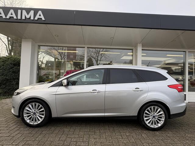 Ford FOCUS Wagon 1.0 Titanium | Stoel- & stuurverwarming | Achteruitrijcamera | Keyless | Navigatie | Trekhaak | Dodehoek detectie
