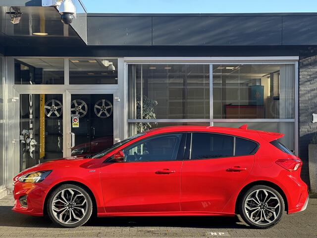 Ford FOCUS 1.0 EcoBoost ST Line Business DAB / CLIMA / CRUISE / STYOELVERW / STUURVERW