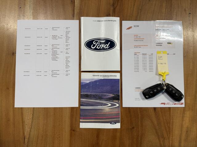 Ford FOCUS Wagon 1.0 EcoBoost Connected *Carplay* Trekhaak / Dodehoek / Camera / Adapt. Cruise / Org.NL!