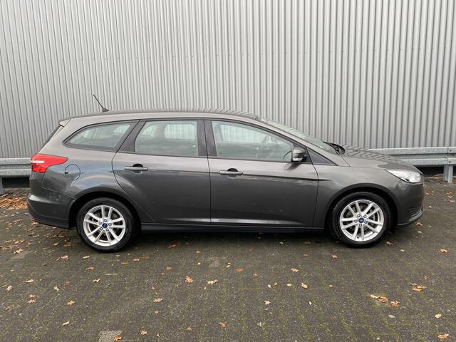 Ford FOCUS Wagon 1.0 Trend 151Dkm.NAP, A/C, Navi, CC, PDC, LM, Trekh, - Inruil Mogelijk -