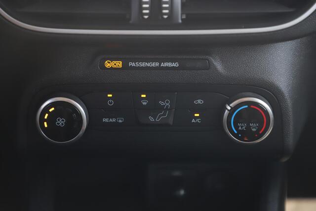 Ford FOCUS 1.0 EcoBoost Trend Edition Business 125PK Navigatie Carplay Android Airco Cruise Lane Assist 16 inch LMV Bluetooth