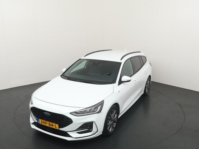 Ford FOCUS Wagon EcoBoost 155PK Hybrid ST Line | Winter pack | Adapt. Cruise | Camera | Draadloos CarPlay |