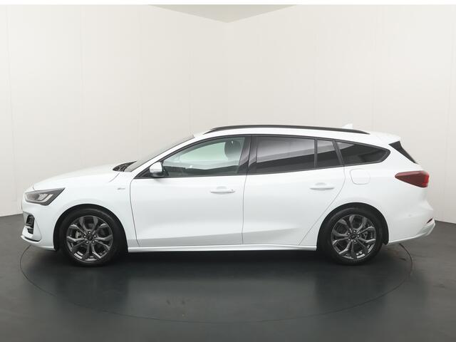 Ford FOCUS Wagon EcoBoost 155PK Hybrid ST Line | Winter pack | Adapt. Cruise | Camera | Draadloos CarPlay |