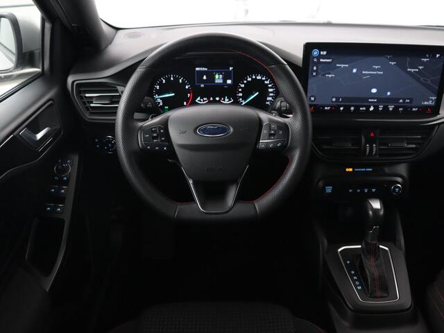 Ford FOCUS 1.0 EcoBoost ST Line | Stoelverwarming | Camera | Carplay | Full LED | Climate control | Parkeerhulp | Cruise control | Bluetooth