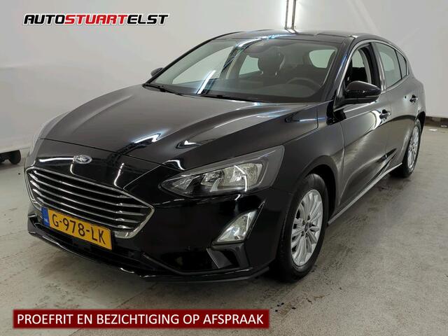 Ford FOCUS 1.0 EcoBoost Titanium Business 1e Eigenaar | NL-Auto | Volledig Onderh | BTW | AF Trekhaak | Carplay | Navi | Full Led | Keyless | PDC | Bots Herkenning | Start/Stop