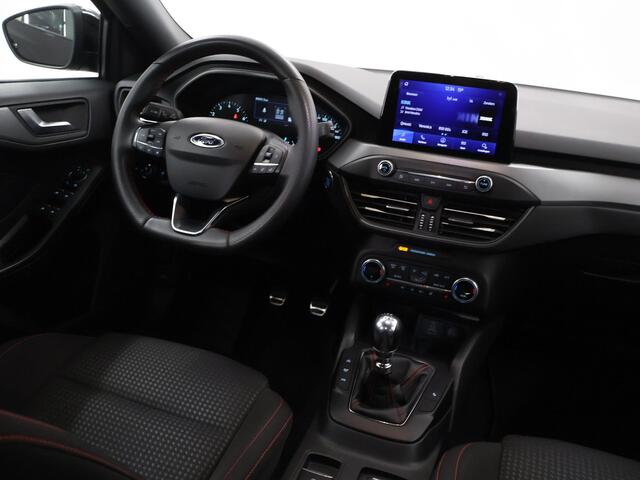 Ford FOCUS Wagon 1.0 EcoBoost Hybrid ST Line Style | Winterpakket | Parkeercamera | Navigatie | Climate Control |