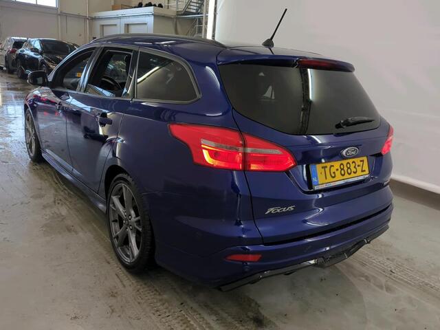Ford FOCUS Wagon 1.0 ST-Line 1e Eigenaar | Volledig Onderh | BTW | Carplay | Navi | Cruise | Tech Pack | Full Led | Hill-Hold | PDC