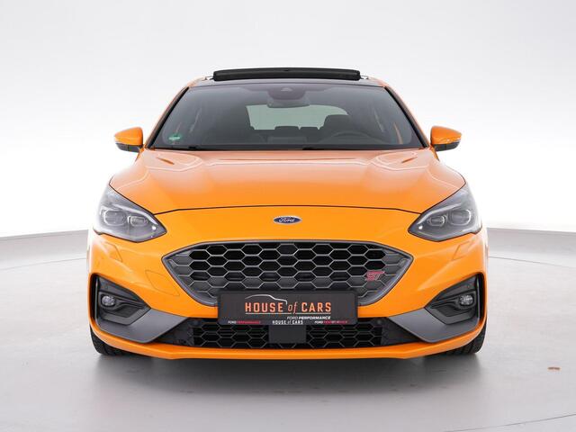 Ford FOCUS ST-3 2.3 280pk PERFORMANCE PACK |dealer onderhouden|panoramadak|B&O|HUD|adaptive cruise control|Apple Carplay|BLIS|winterpack|elek. verstelbare stoelen|lane assist|