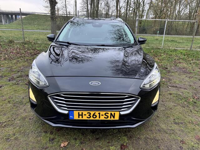 Ford FOCUS Wagon 1.5 EB 150PK Titanium Business | DEALER ONDERHOUDEN | 1.500KG TREKKEN | WINTERPACK | LED KOPLAMPEN |