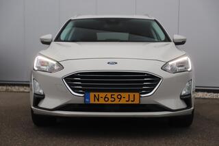 ford-focus-wagon-1.0-ecoboost-titan