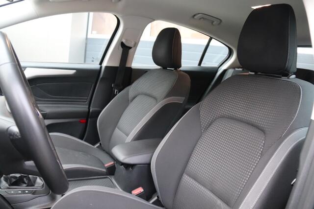 Ford FOCUS 1.0 EcoBoost Trend Edition Business, Cruise, Navi, Parkeerhulp