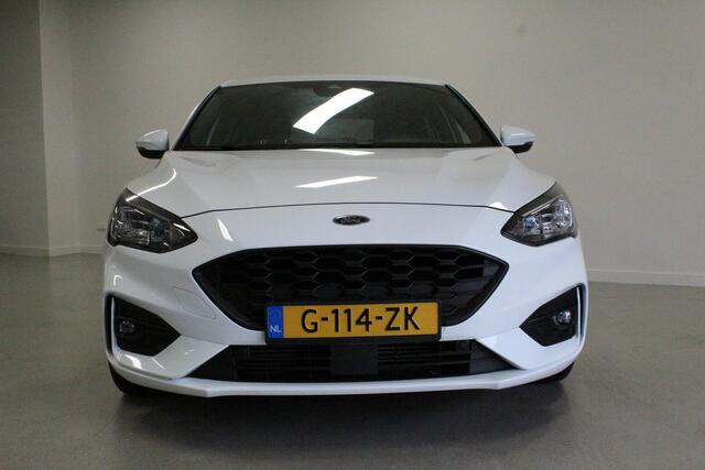 Ford FOCUS 1.0 EcoBoost ST Line Business | PDC-V/A | NAVIGATIE | DAB-RADIO | CARPLAY | 17'LMV | AIRCO | D-GLAS | LED |