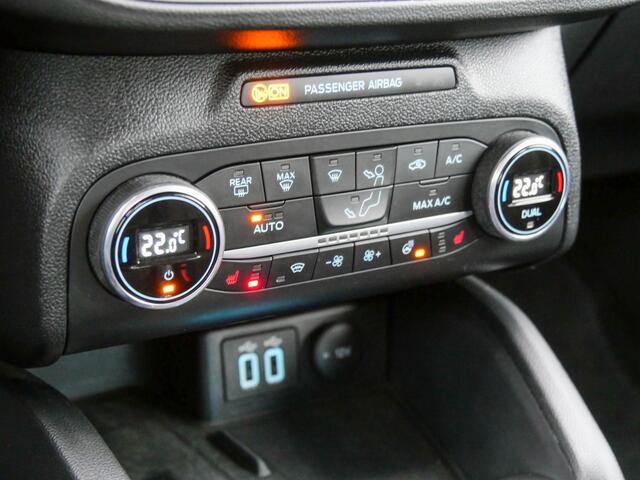 Ford FOCUS 1.0 EcoBoost Hybrid Active Business | WINTERPACK | CARPLAY | CAMERA |