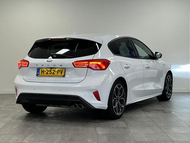 Ford FOCUS 1.5 EcoBoost 182pk ST Line | FULL-LED | CAMERA | CARPLAY |