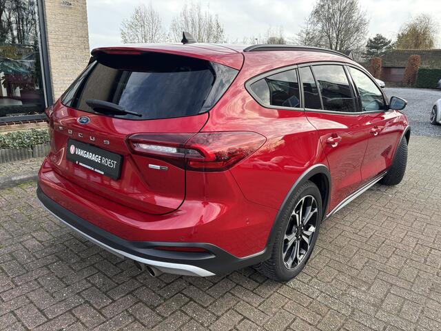 Ford FOCUS Wagon 1.0 EcoBoost Hybrid Active X Automaat Trekhaak / All-Seasons / Hogere instap