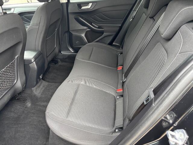 Ford FOCUS 1.0 TITANIUM STYLE 125 PK NAVI AIRCO/ECC PDC