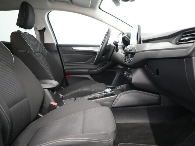 Ford FOCUS Wagon 1.0 EcoBoost Titanium Business | Camera | Led | 18 inch |