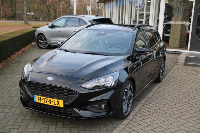 Ford FOCUS ST-Line 1.0 EcoBoost 125 PK Wagon Automaat TREKHAAK | WINTER PACK | XENON
