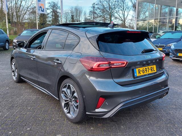 Ford FOCUS 1.0 EcoBoost 155pk Hybrid Automaat ST-Line X | Navi | Apple Carplay | Adap.Cruise | Panorama Schuifdak | Dodehoek+Rijstrooksensor | Led Koplampen | Keyless Entry | Pdc+Assist+Camera | 18''lm