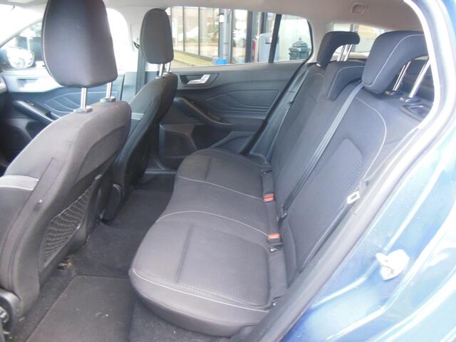 Ford FOCUS Wagon 1.5 EcoBlue Trend Edition Business Staat in De Krim