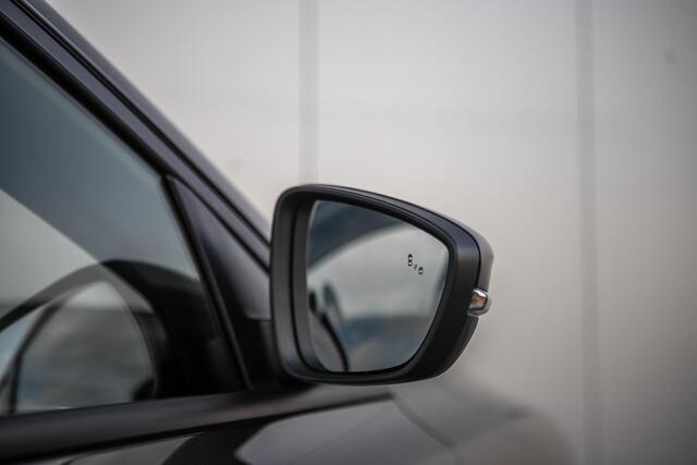 Ford FOCUS 1.0 EcoBoost Hybrid ST Line X