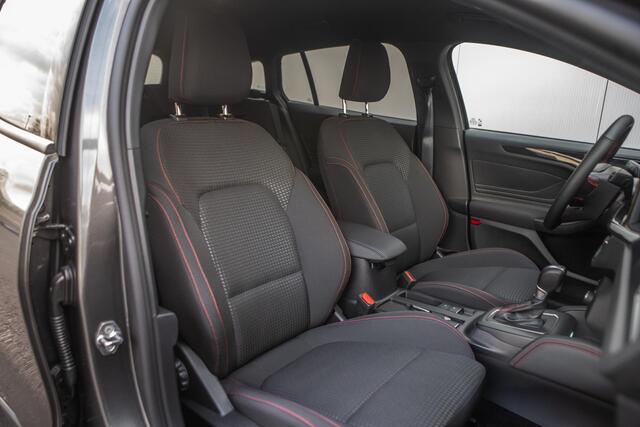 Ford FOCUS 1.0 EcoBoost Hybrid ST Line X