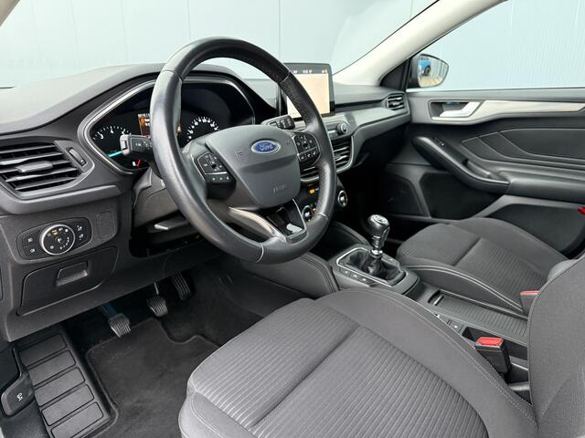 Ford FOCUS 1.0 EcoBoost Titanium Business Carplay/Trekhaak.