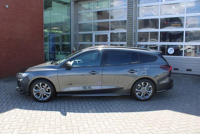 Ford FOCUS Wagon 1.5 EcoBlue ST Line X Automaat | Adaptive cruise control | Winter Pack | Trekhaak | Elektrische achterklep | BTW verrekenbaar | All season banden