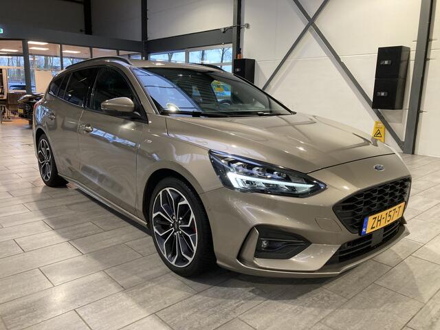 Ford FOCUS Wagon EcoBoost 125pk ST Line Business | Winter Pack | Camera | Adapt. Cruise | B&O | 18'' velgen | Keyless | LED |