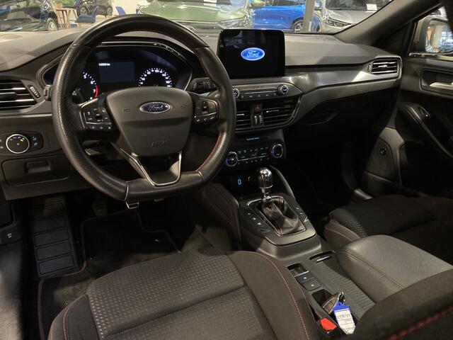 Ford FOCUS Wagon EcoBoost 125pk ST Line Business | Winter Pack | Camera | Adapt. Cruise | B&O | 18'' velgen | Keyless | LED |