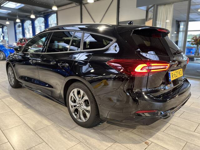 Ford FOCUS Wagon EcoBoost 125pk Hybrid ST Line X | Adapt. Cruise | Dodehoek detectie | B&O | Winterpack | AGR |