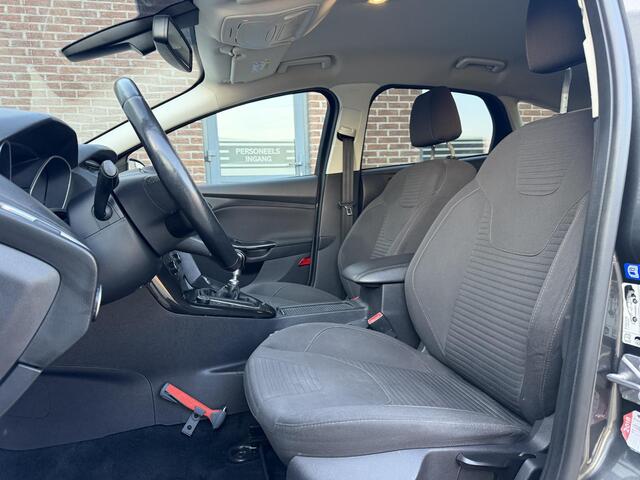 Ford FOCUS 1.0 Titanium 1e Eigenaar,Navi,Clima,Cruise,PDC,Stoelverwarming,Dealer Onderhouden,APK tot 09-2026