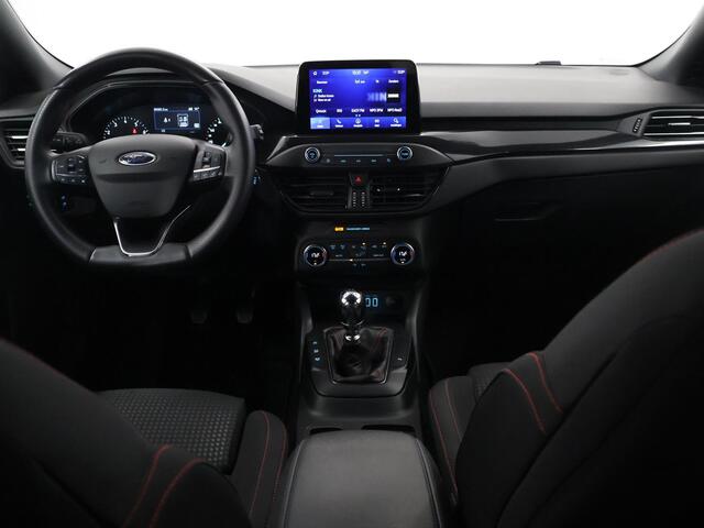 Ford FOCUS Wagon 1.0 EcoBoost Hybrid ST Line Business | AGR Stoel | Parkeercamera | Navigatie | Climate Control | Cruise Control |