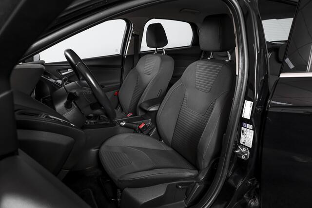 Ford FOCUS 1.0 Titanium 126 PK | Cruise | Voorruitverw. | PDC | NAV + App. Connect | ECC | Trekhaak | LM 17" |