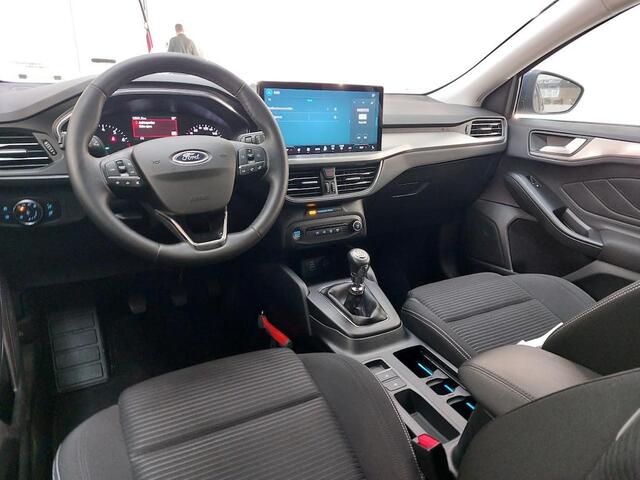 Ford FOCUS 1.0 EcoB Hybrid Titanium Groot Navi Camera Winter Parking pack 5drs 12.600km NL-Auto