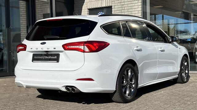Ford FOCUS Wagon 1.0 ST Line | Navi | Camera | Stoel-Stuurverwarming