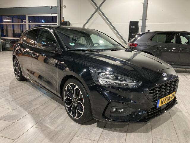 Ford FOCUS EcoBoost 125pk ST Line Business | Winter Pack | Adapt. Cruise | 18'' Velgen | Camera | B&O | HUD | Keyless | 100% dealer onderhouden