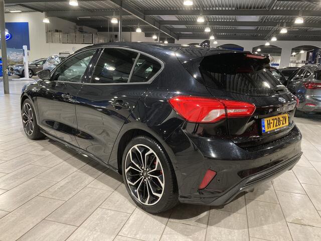 Ford FOCUS EcoBoost 125pk ST Line Business | Winter Pack | Adapt. Cruise | 18'' Velgen | Camera | B&O | HUD | Keyless | 100% dealer onderhouden