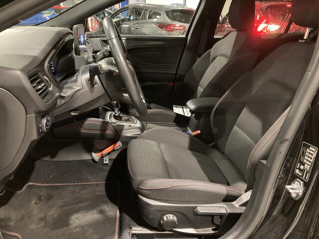 Ford FOCUS EcoBoost 125pk ST Line Business | Winter Pack | Adapt. Cruise | 18'' Velgen | Camera | B&O | HUD | Keyless | 100% dealer onderhouden