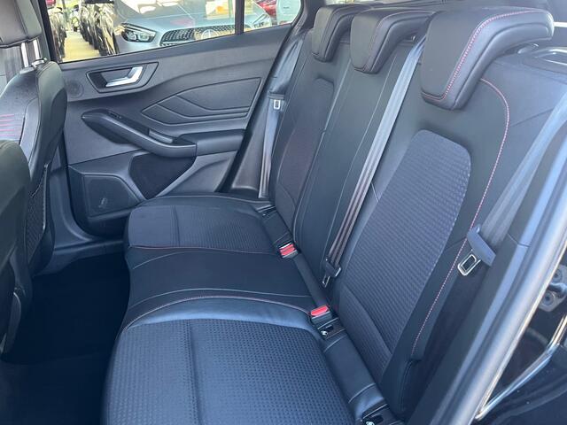 Ford FOCUS Wagon 1.5 i ST Line 150 PK | B&O Audio | LED | sportstoelen | ST Velgen 18 Inch | occasion