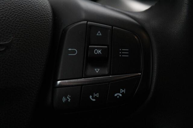 Ford FOCUS 1.0 EcoBoost Hybrid Titanium