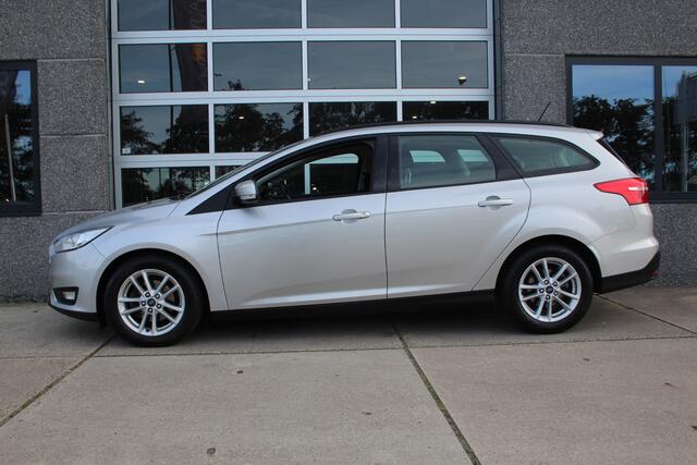 Ford FOCUS Wagon 1.0 Lease Edition 126 Pk Nieuwe Distributie
