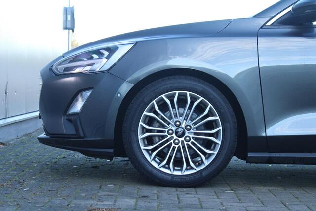 Ford FOCUS 1.0 EcoBoost 125pk Titanium Business | LED | Camera | Navigatie | Stoel- en stuurverwarming | B&O