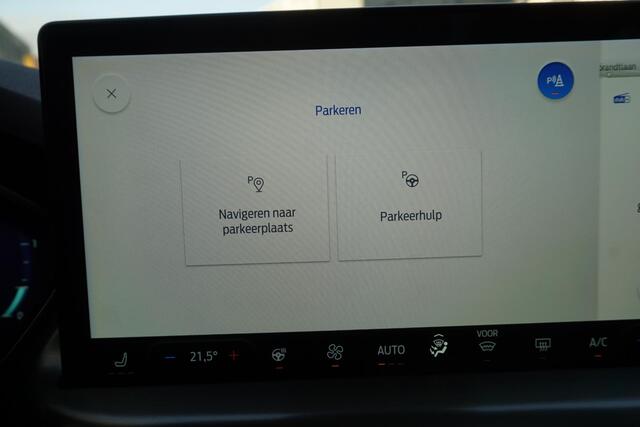 Ford FOCUS Wagon 1.0 EcoB.125PK Hybrid Titanium X/Panoramadak/ Zeldzaam Compleet!!!