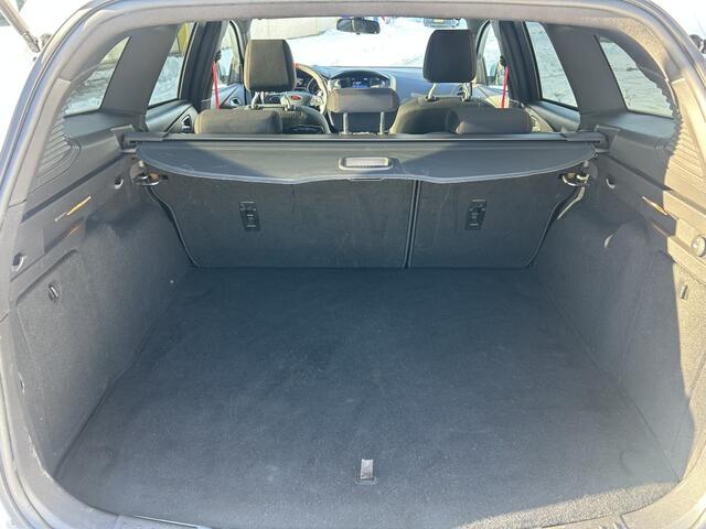 Ford FOCUS Wagon 1.5 ST-Line 182PK 18INCH SPORTST KEY-LESS