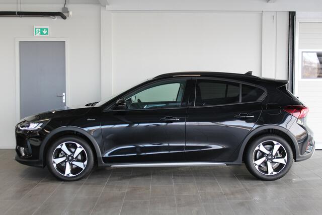 Ford FOCUS 1.0-155pk EcoBoost Mild-Hybrid Active X AUTOMAAT ! In nieuwstaat ! Slechts 6.250km ! Autm. airco dual, stoel-, stuur- en voorraamverw., navigatie, telefoonvoorb., LED verl., camera, parkeersensoren v+a, cruise control, trekhaak etc.