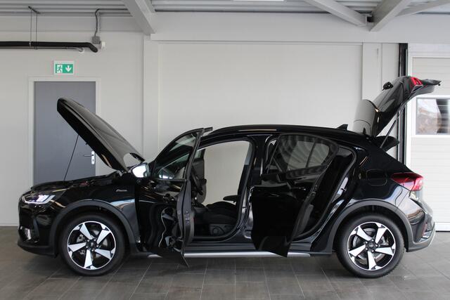 Ford FOCUS 1.0-155pk EcoBoost Mild-Hybrid Active X AUTOMAAT ! In nieuwstaat ! Slechts 6.250km ! Autm. airco dual, stoel-, stuur- en voorraamverw., navigatie, telefoonvoorb., LED verl., camera, parkeersensoren v+a, cruise control, trekhaak etc.