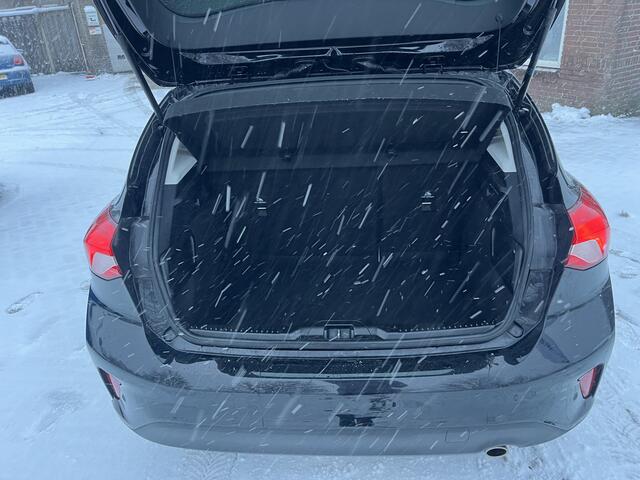 Ford FOCUS 1.0 EcoBoost Hybrid Trend Edition Business CAMERA CRUISE CARPLAY