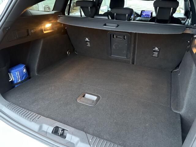 Ford FOCUS Wagon 1.0 EcoB.Hybrid 155pk Active X Business KEYLESS/B&OAUDIO/NAVI/CARPLAY/PDC/18INCH